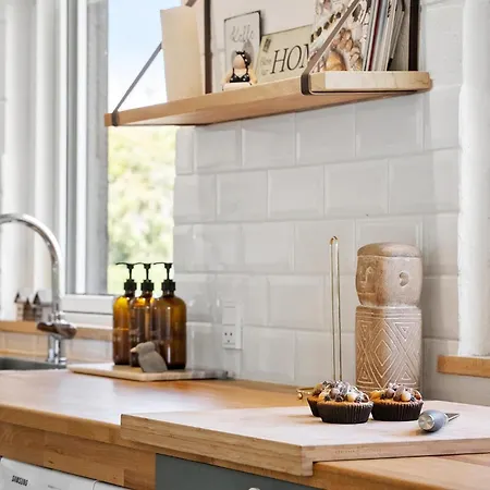 Дом отдыха Luxurious In With Wifi *