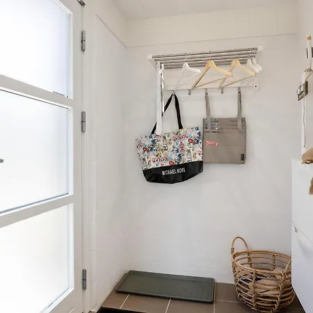 3 Bedroom In Hals
