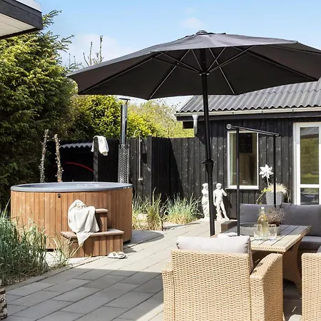 3 Bedroom In 別荘 Hals